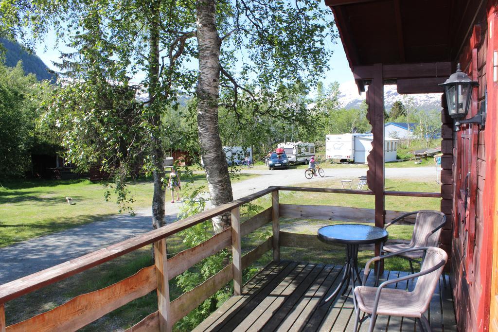 Skysstasjonen Cottages Релдал Номер фото