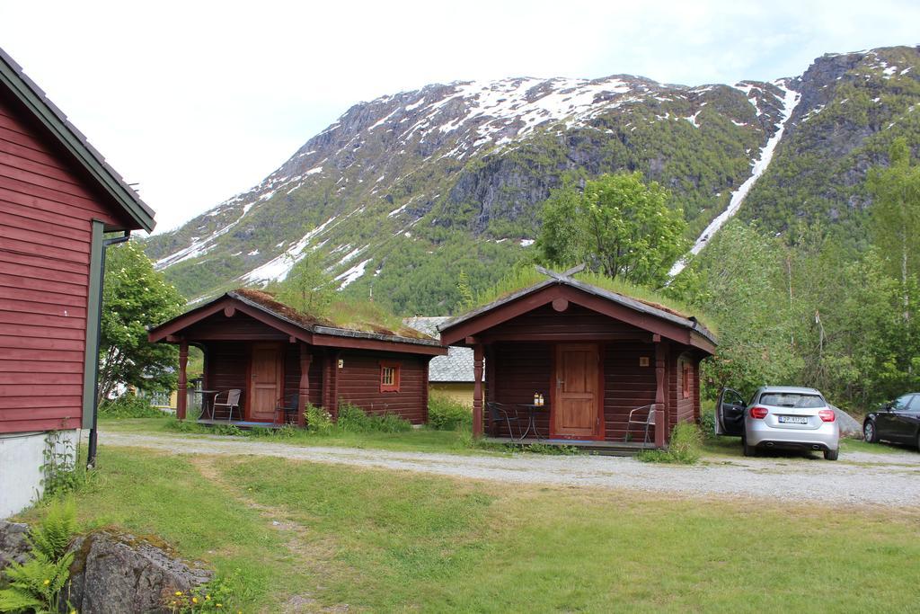 Skysstasjonen Cottages Релдал Номер фото